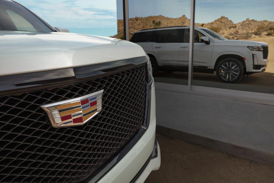 Колеса Cadillac Escalade Platinum Sport 2020 года  (NA) (фото 18 из 26)